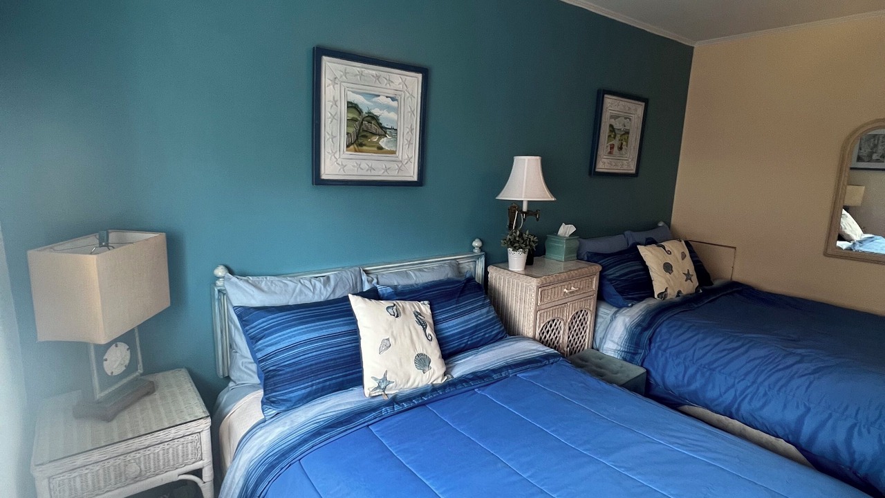 Photo of Bedroom in Admiral Estates