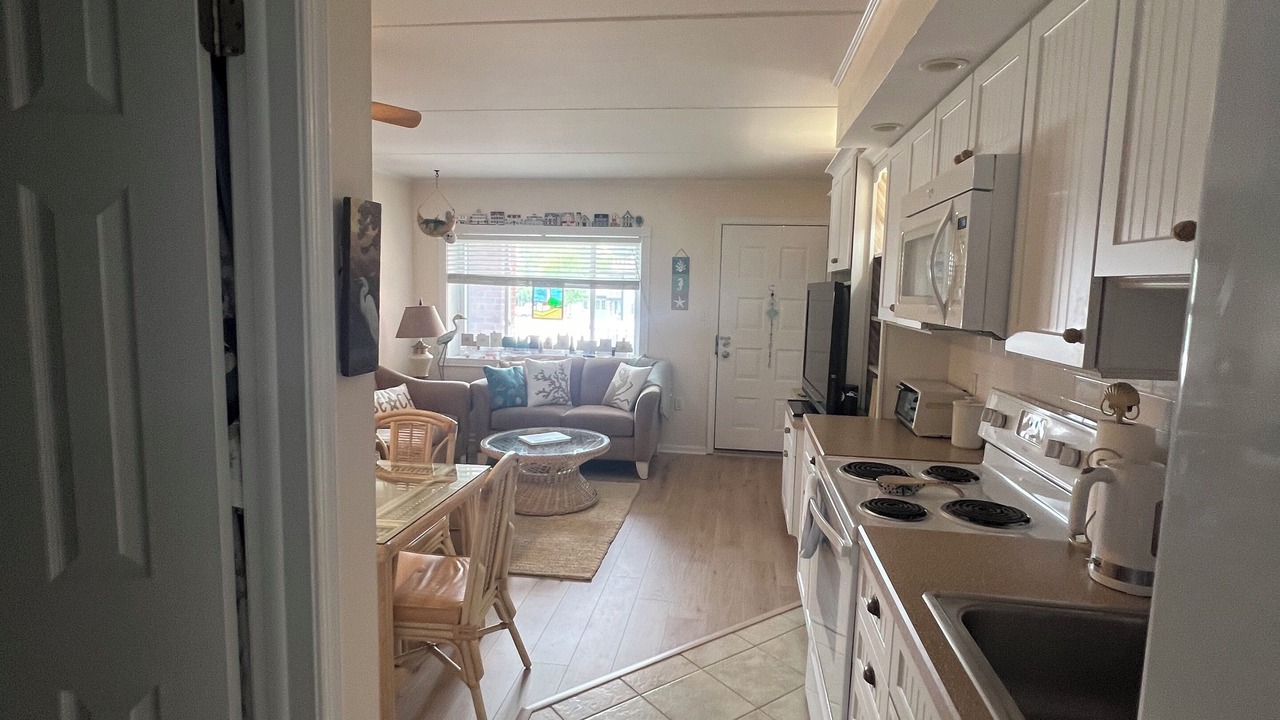 Photo of Kitchen in Admiral Estates