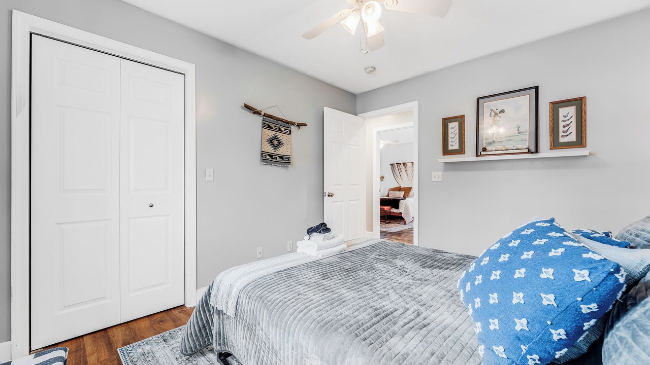 Photo of Bedroom in Cheat Lake