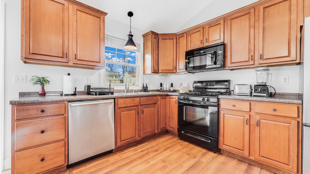 Photo of Kitchen in Cheat Lake