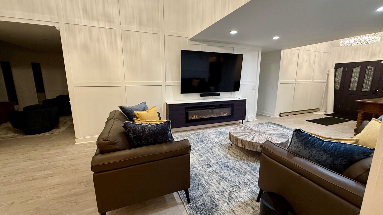 Photo of Livingroom in Vernon