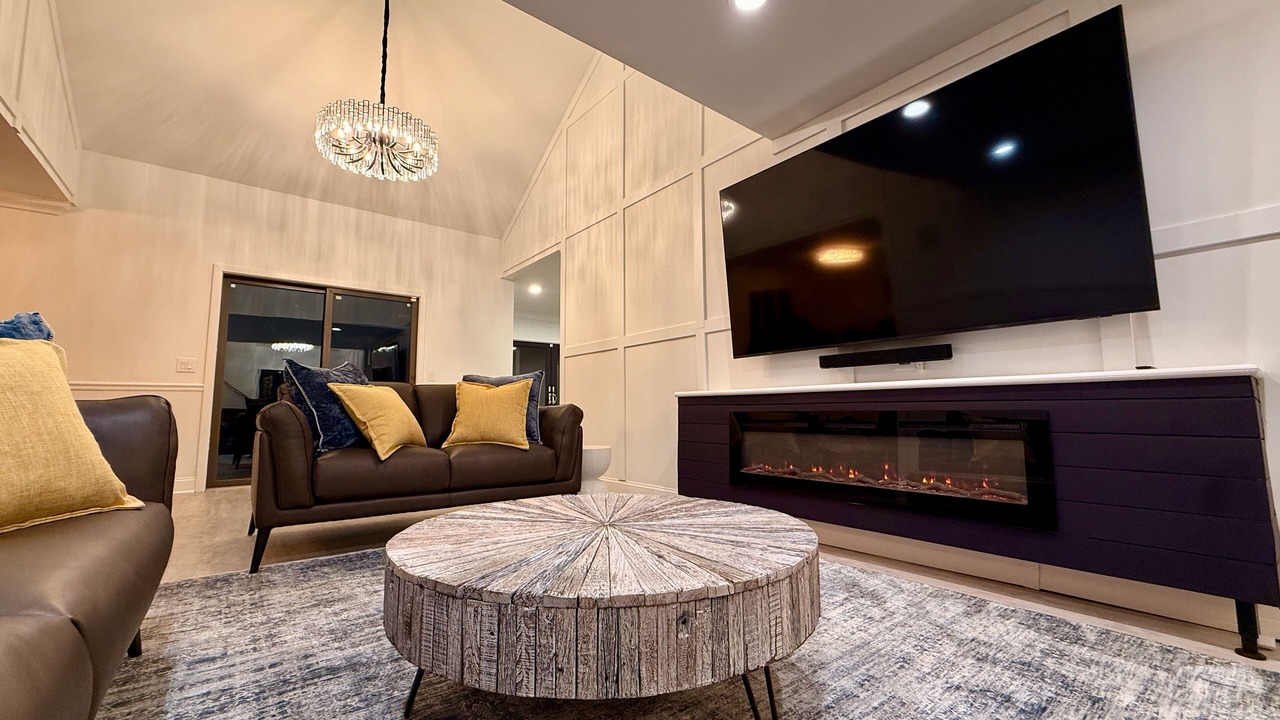 Photo of Livingroom in Vernon