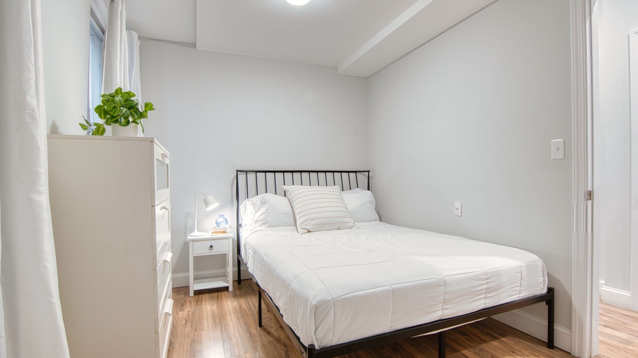 Photo of Bedroom in West Bronx