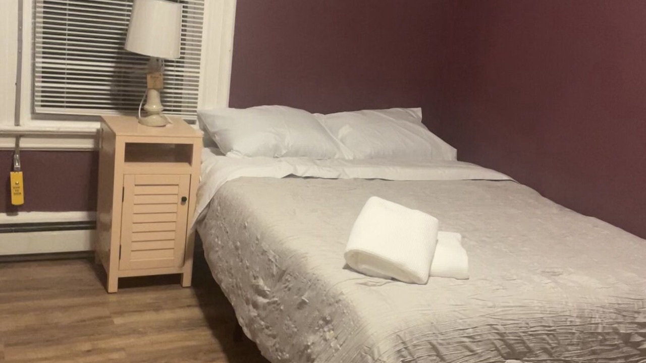 Photo of Bedroom in Newark