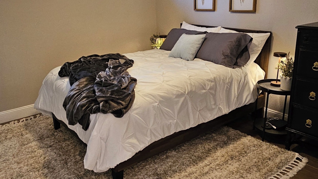 Photo of Bedroom in Mars