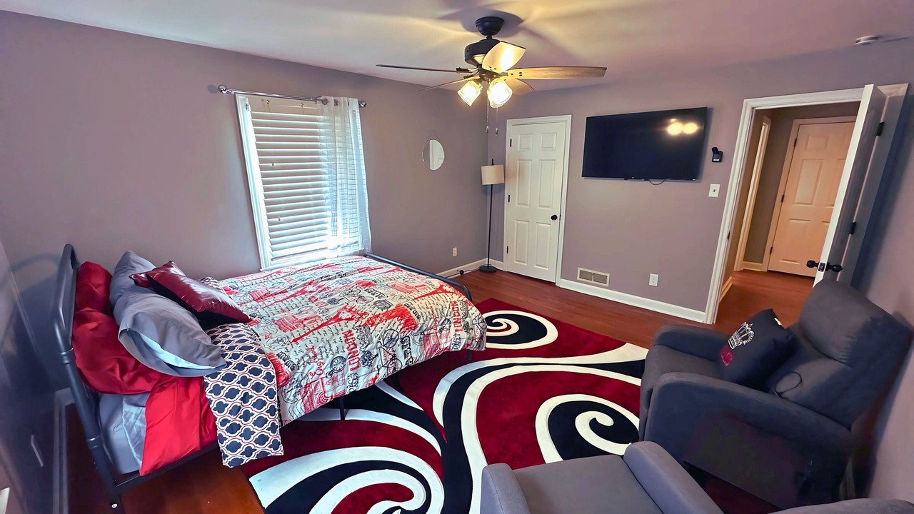 Photo of Bedroom in Near East Columbus