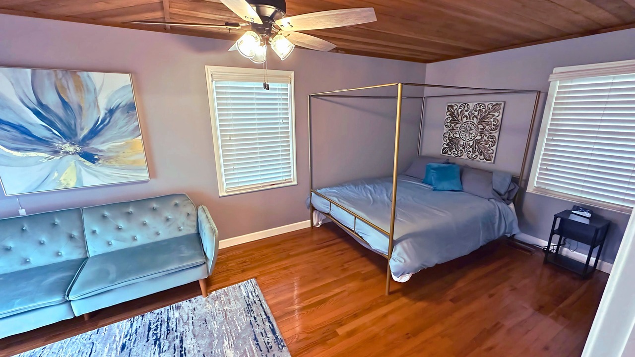 Photo of Bedroom in Near East Columbus
