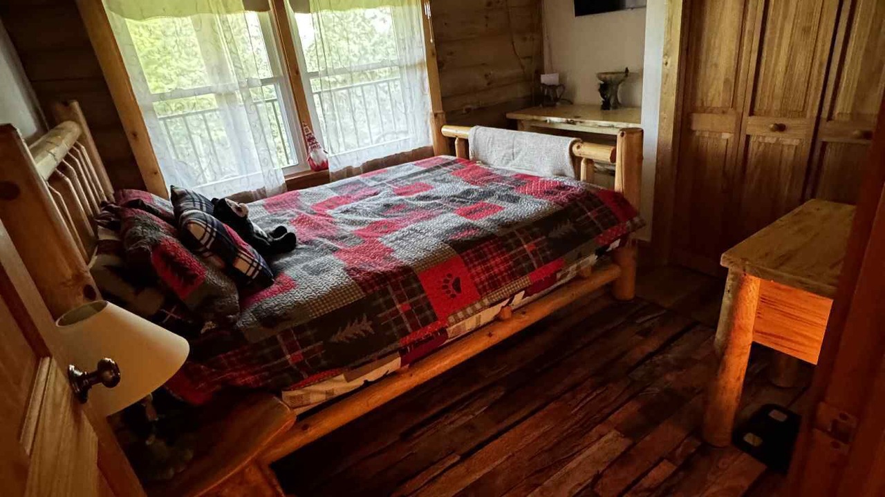Photo of Bedroom in Crellin