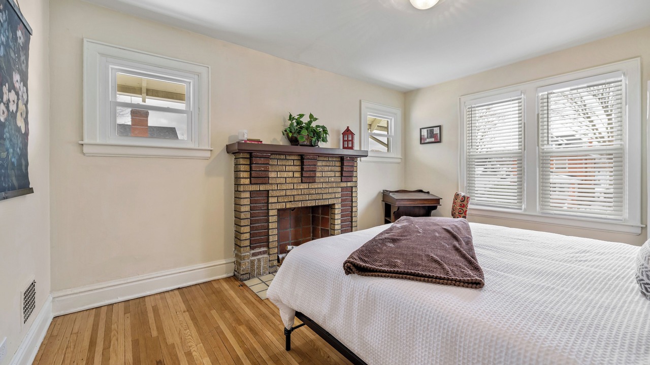 Photo of Livingroom in Huntington