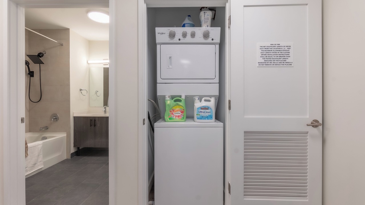 Photo of Bathroom in Orange