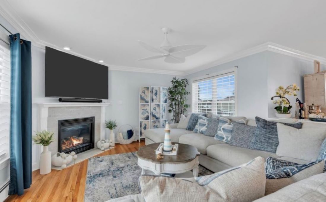 Photo of Livingroom in Osbornsville