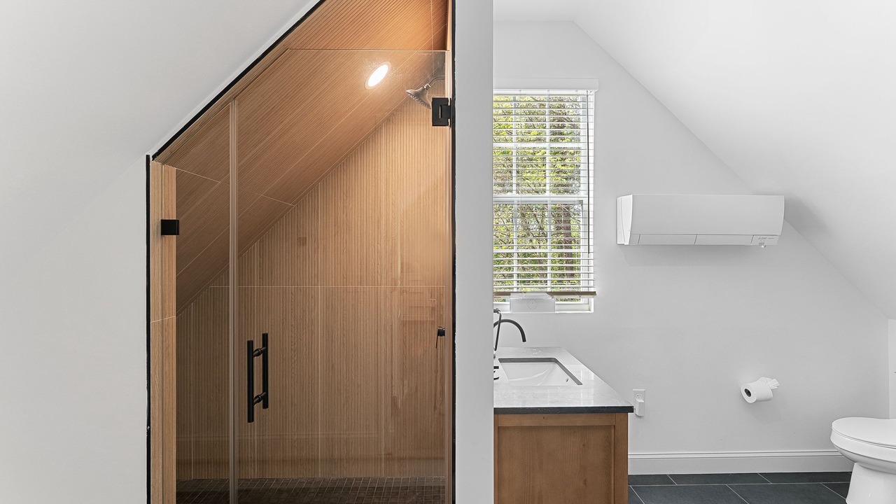 Photo of Bathroom in Hamilton