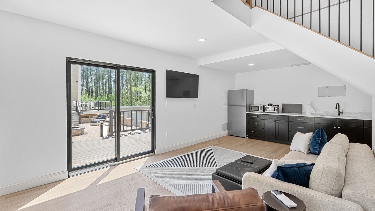 Photo of Livingroom in Hamilton