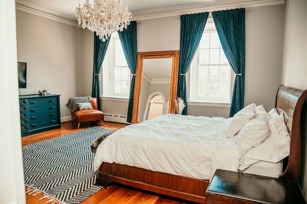 Photo of Bedroom in St. James