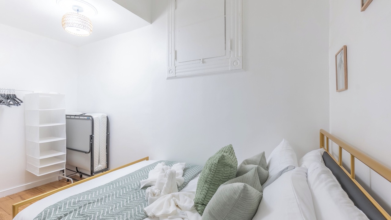 Photo of Bedroom in Hoboken