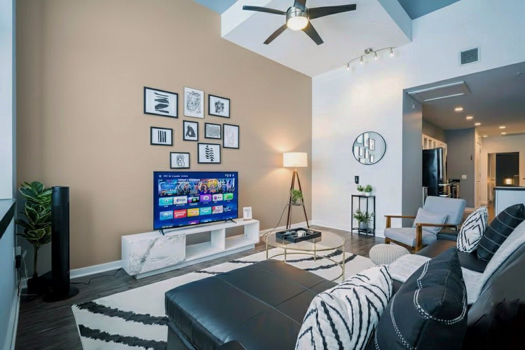 Photo of Livingroom in Cultural District