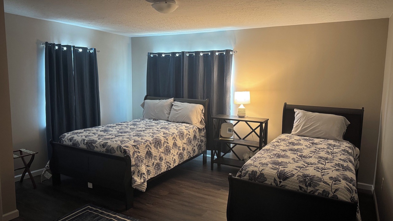 Photo of Bedroom in Cross Lanes