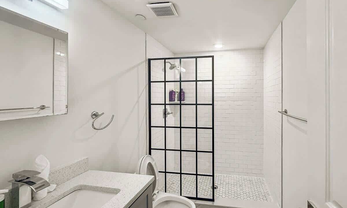 Photo of Bathroom in Olde Kensington