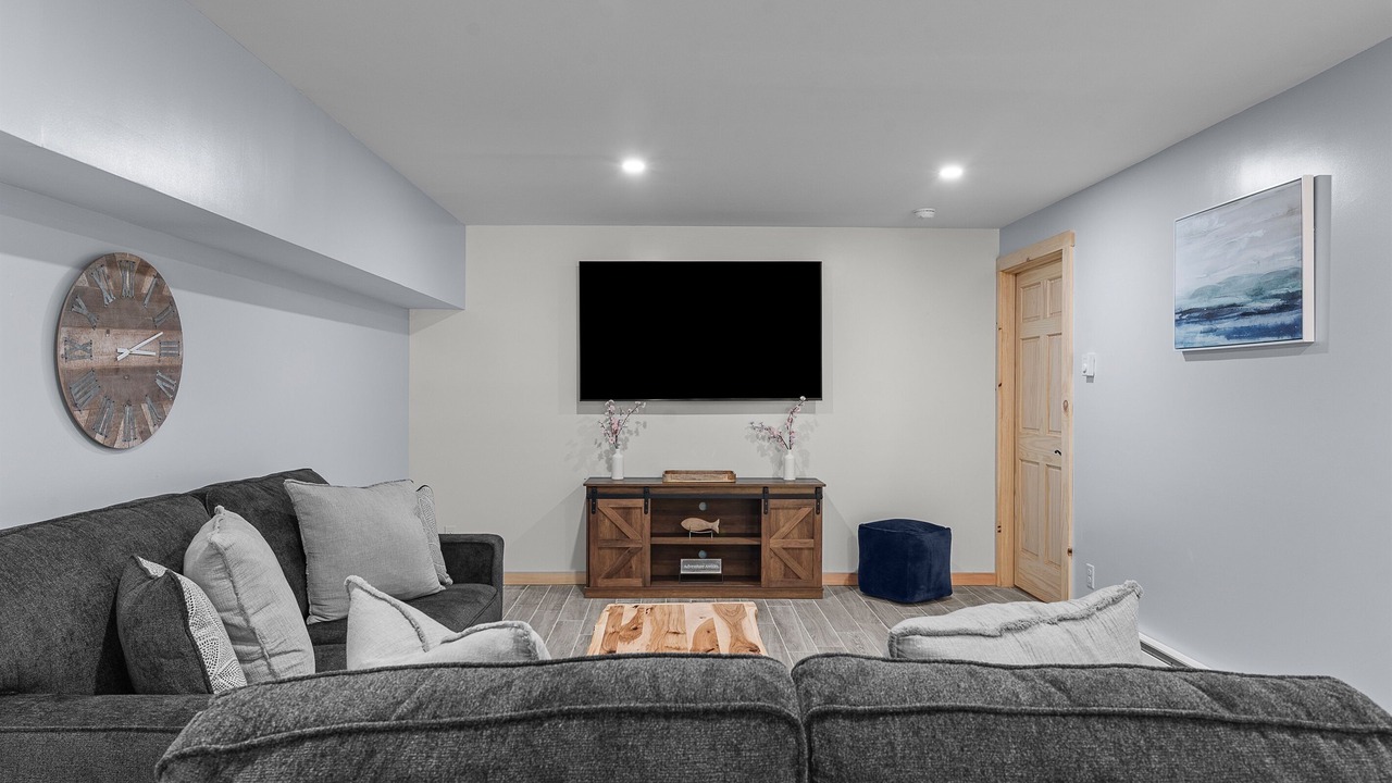 Photo of Livingroom in West Oneonta