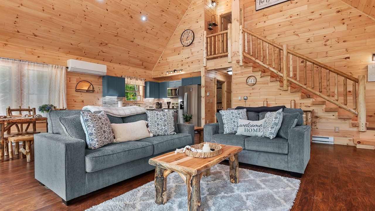 Photo of Livingroom in West Oneonta