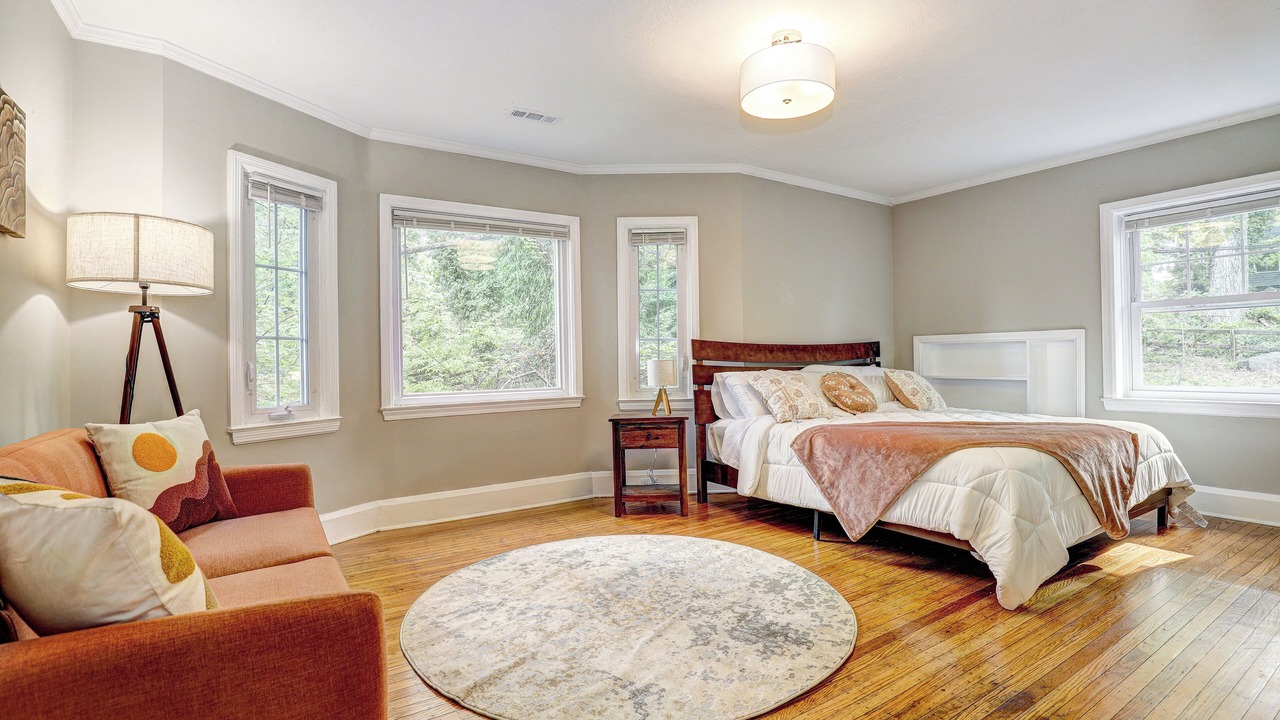 Photo of Bedroom in Lochearn