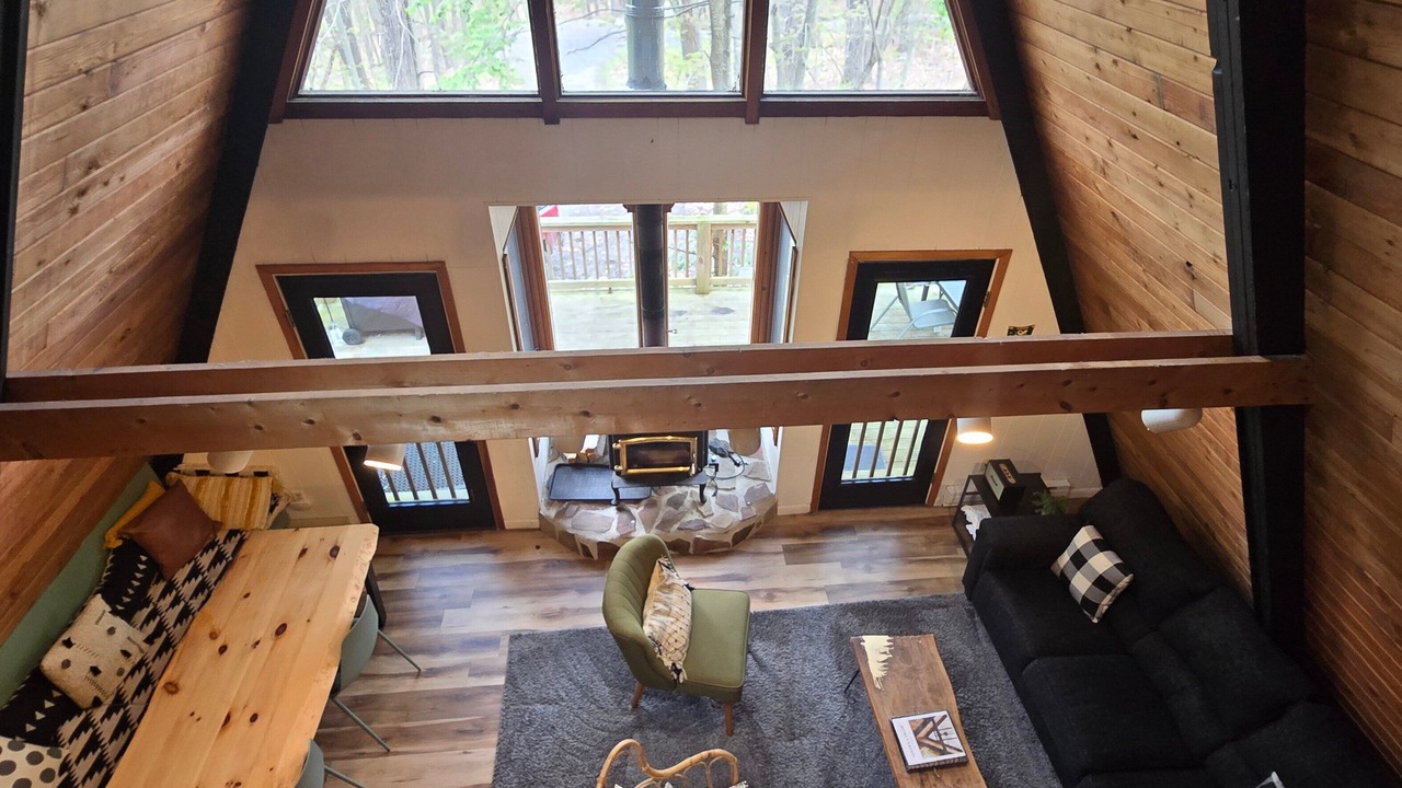 Photo of Livingroom in Sky Valley