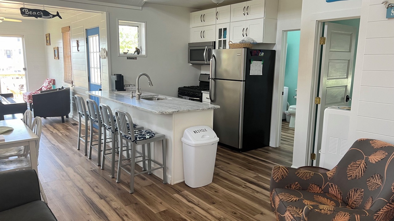 Photo of Livingroom in Bayville