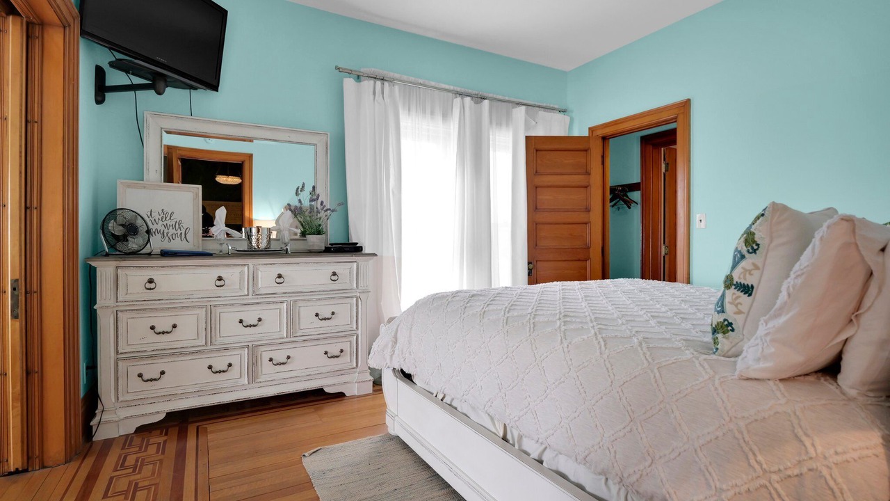 Photo of Bedroom in Olean