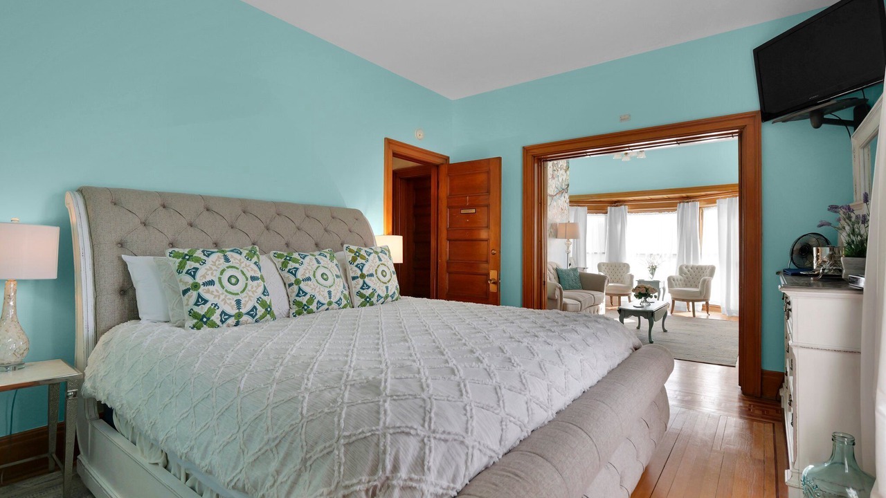Photo of Bedroom in Olean