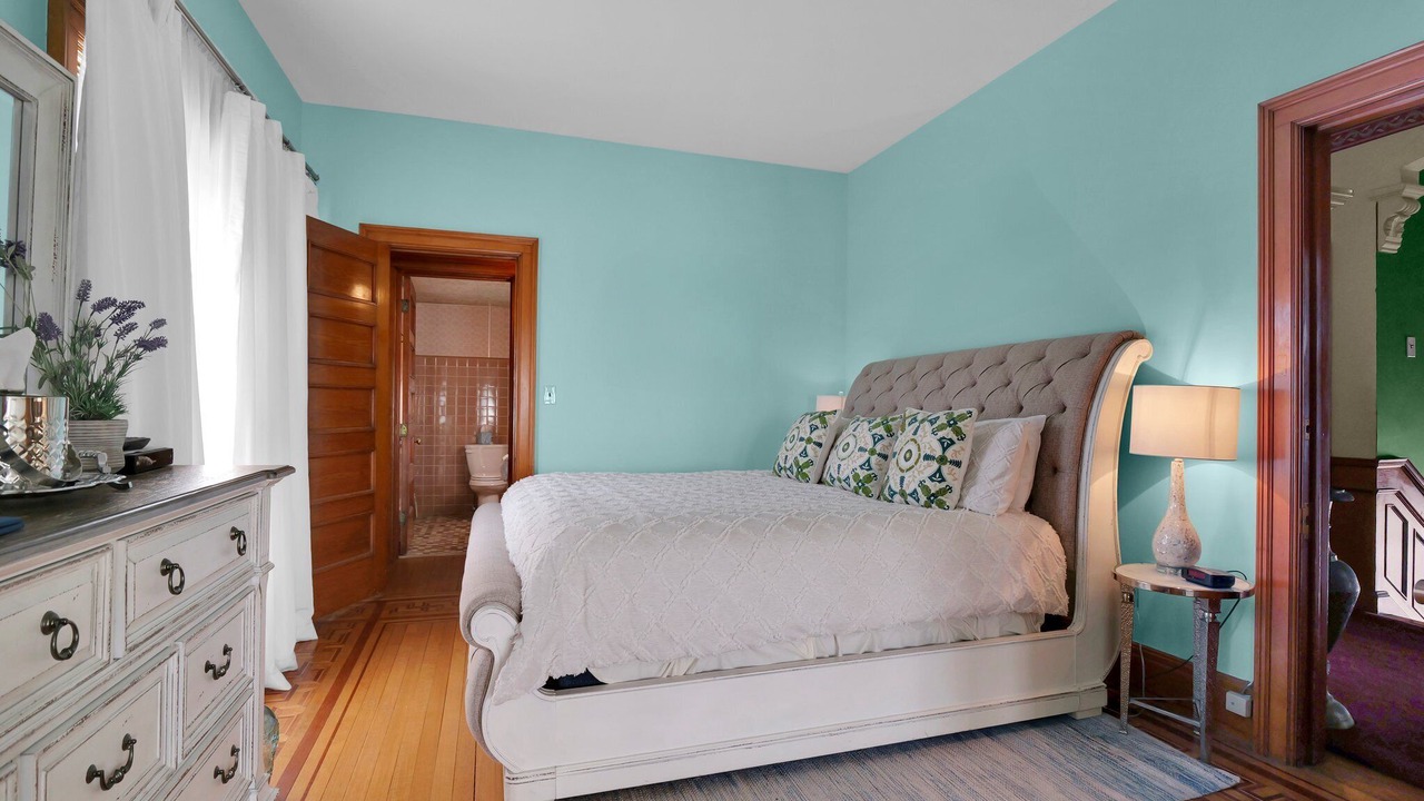 Photo of Bedroom in Olean