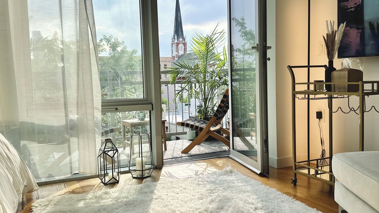 Photo of Livingroom in Greenpoint
