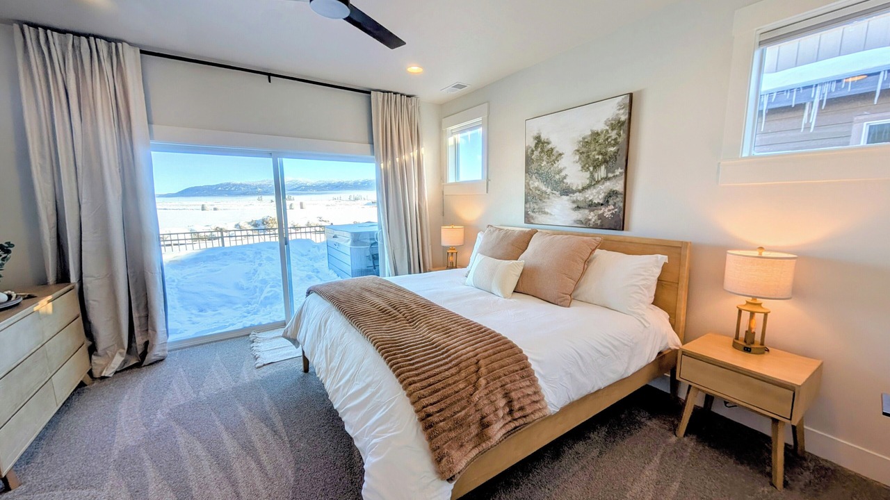 Photo of Bedroom in Cascade