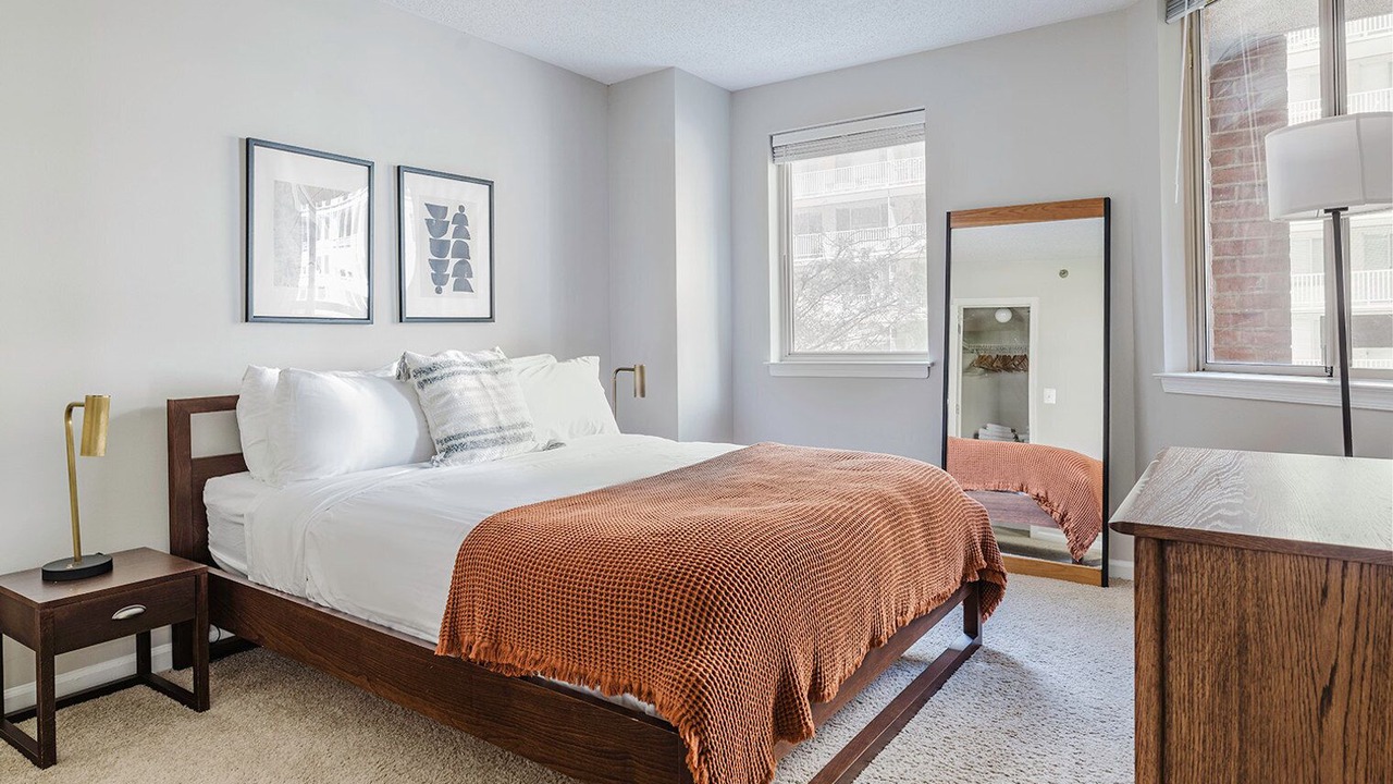 Photo of Bedroom in Connecticut Ave - K Street