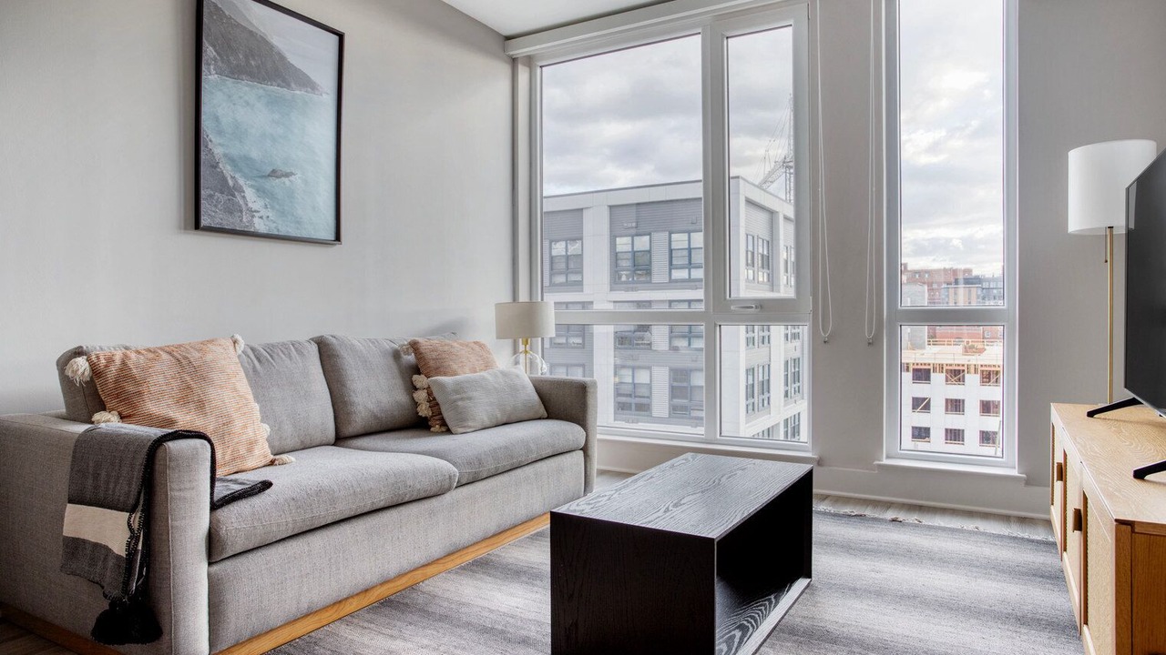 Photo of Livingroom in North Capitol Street