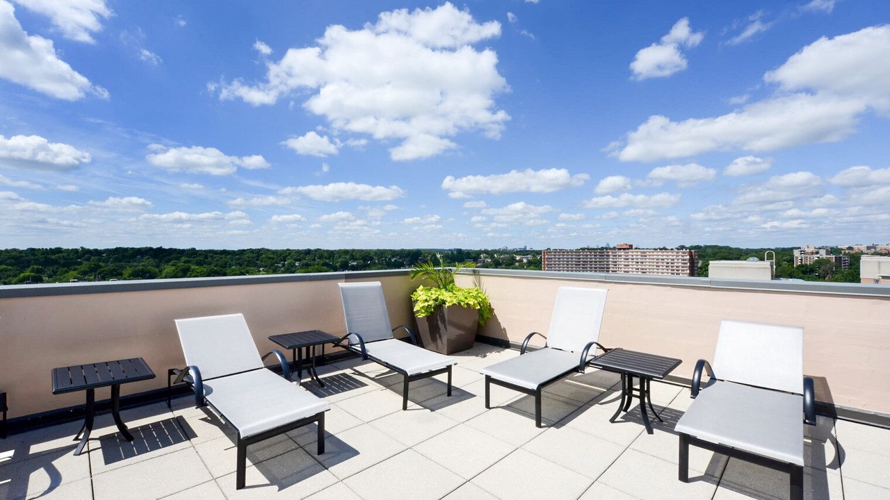 Photo of Patio Balcony in Pentagon City