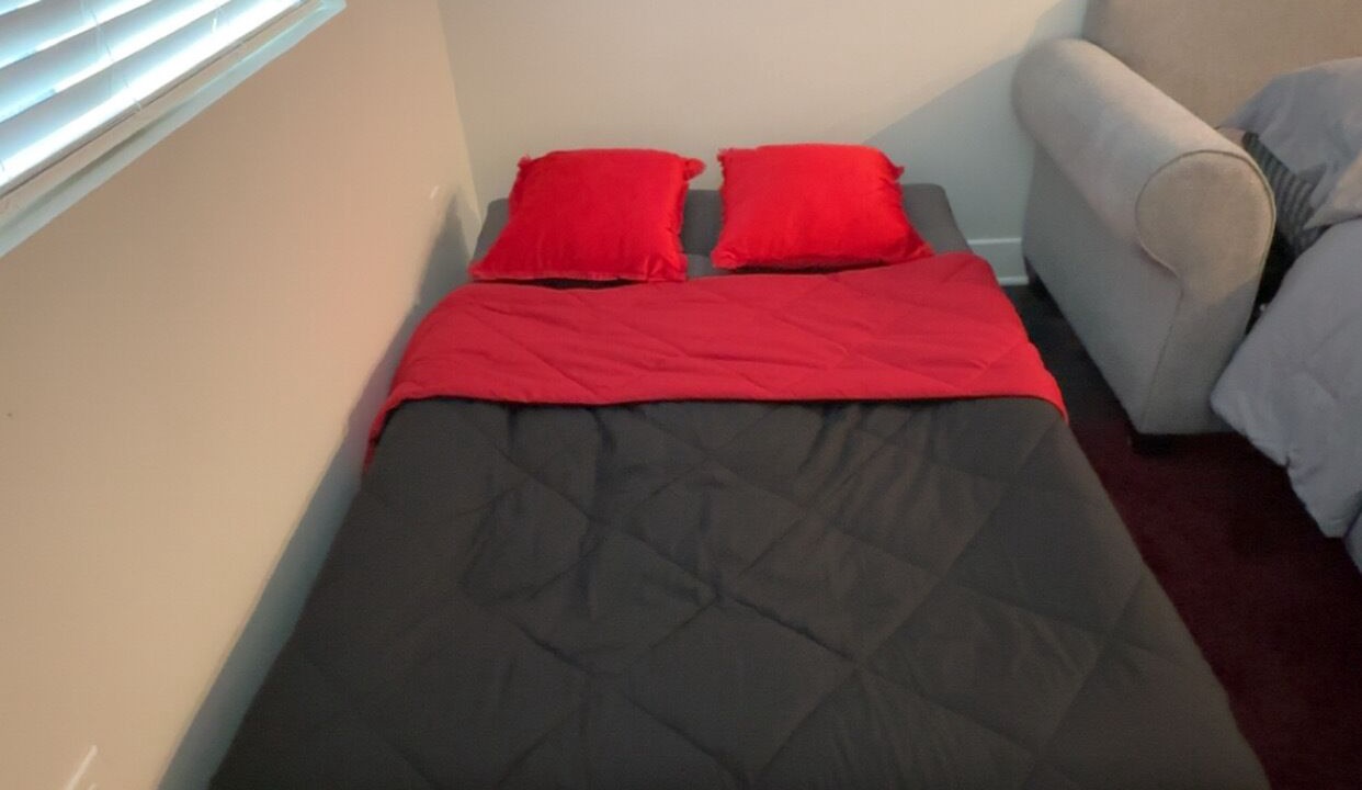 Photo of Bedroom in Mount Adams