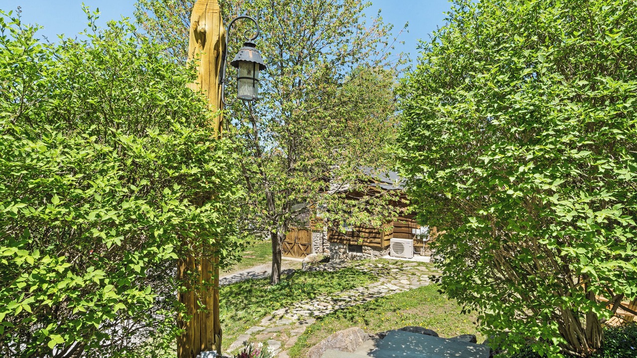 Photo of Outdoor in Newton