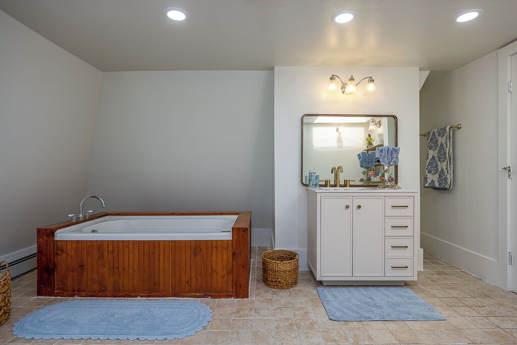 Photo of Bathroom in Warwick