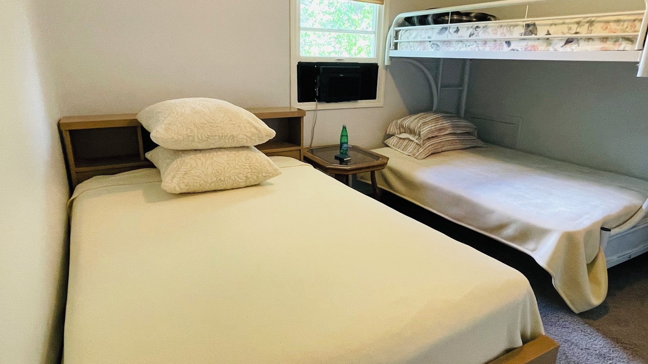 Photo of Bedroom in Massillon