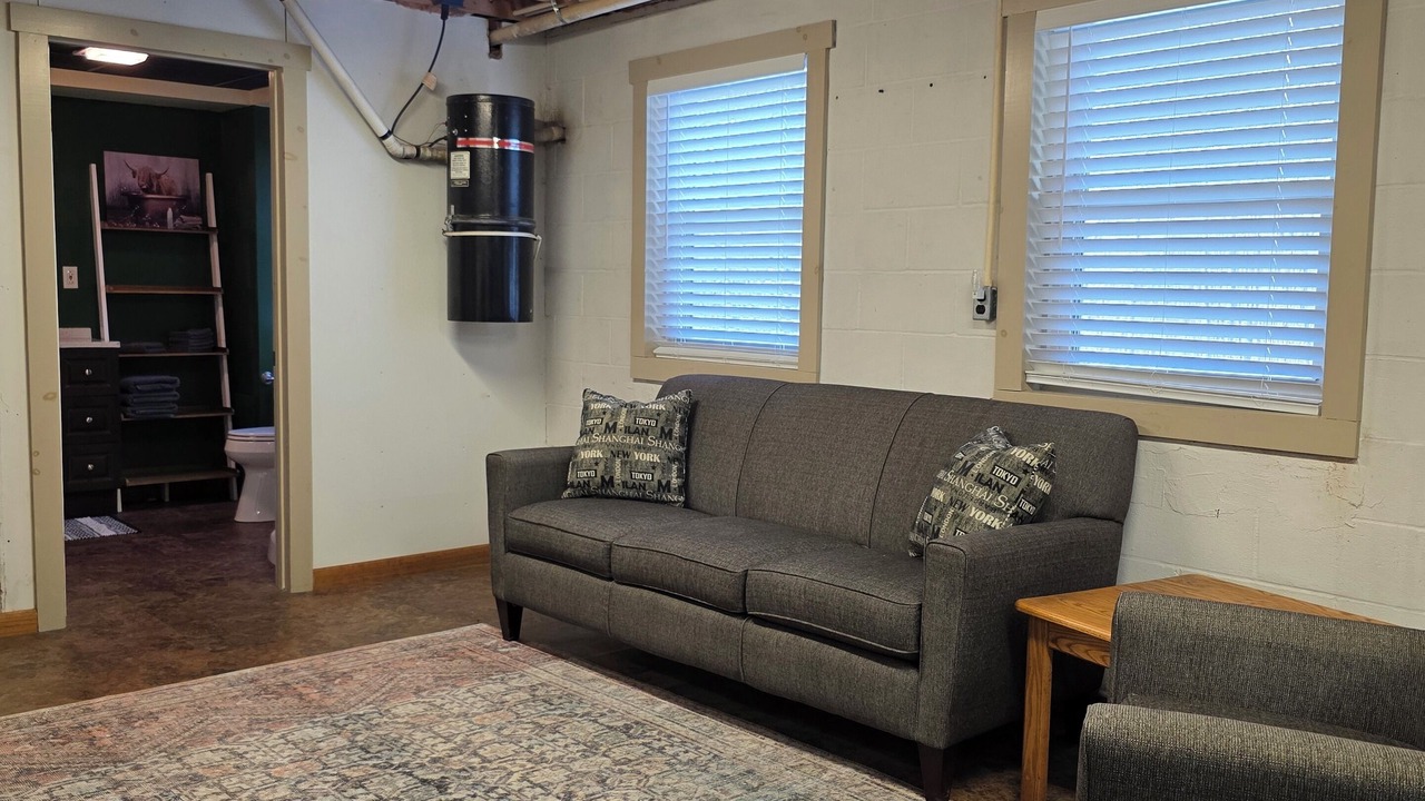 Photo of Livingroom in Calvin