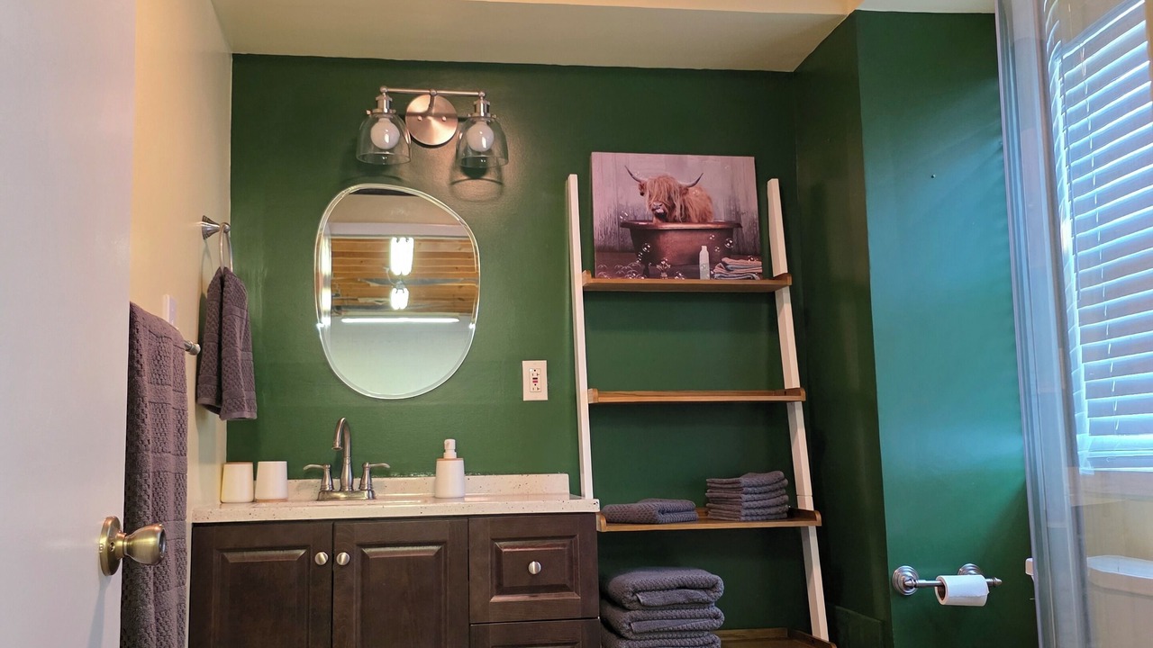Photo of Bathroom in Calvin