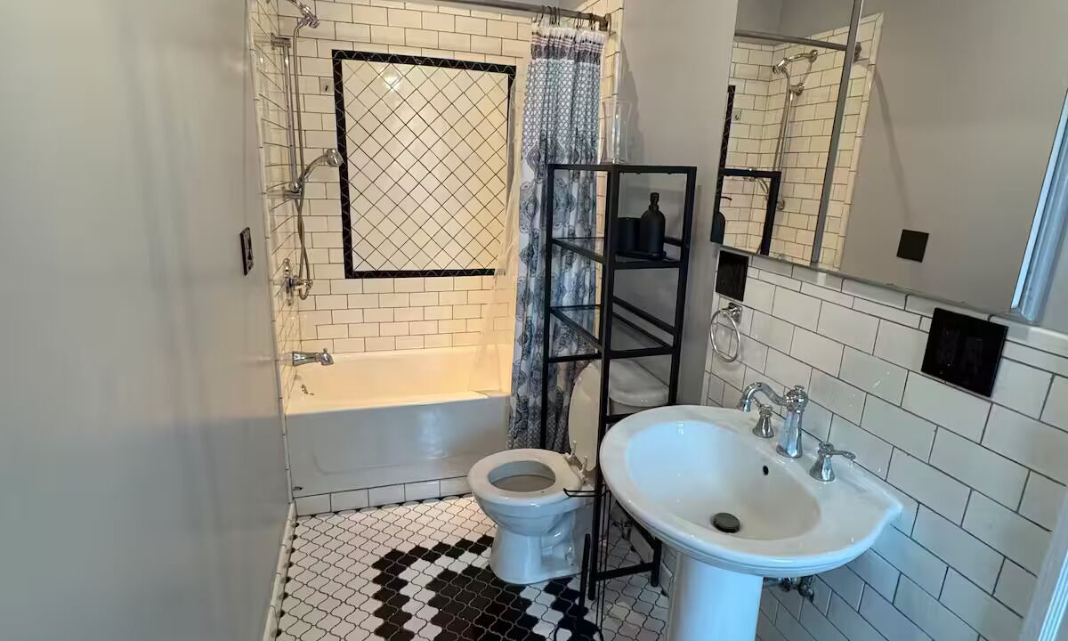 Photo of Bathroom in Getty Square