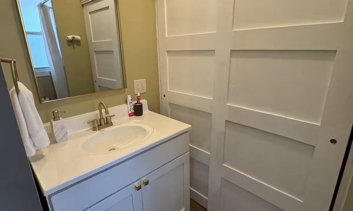 Photo of Bathroom in Getty Square