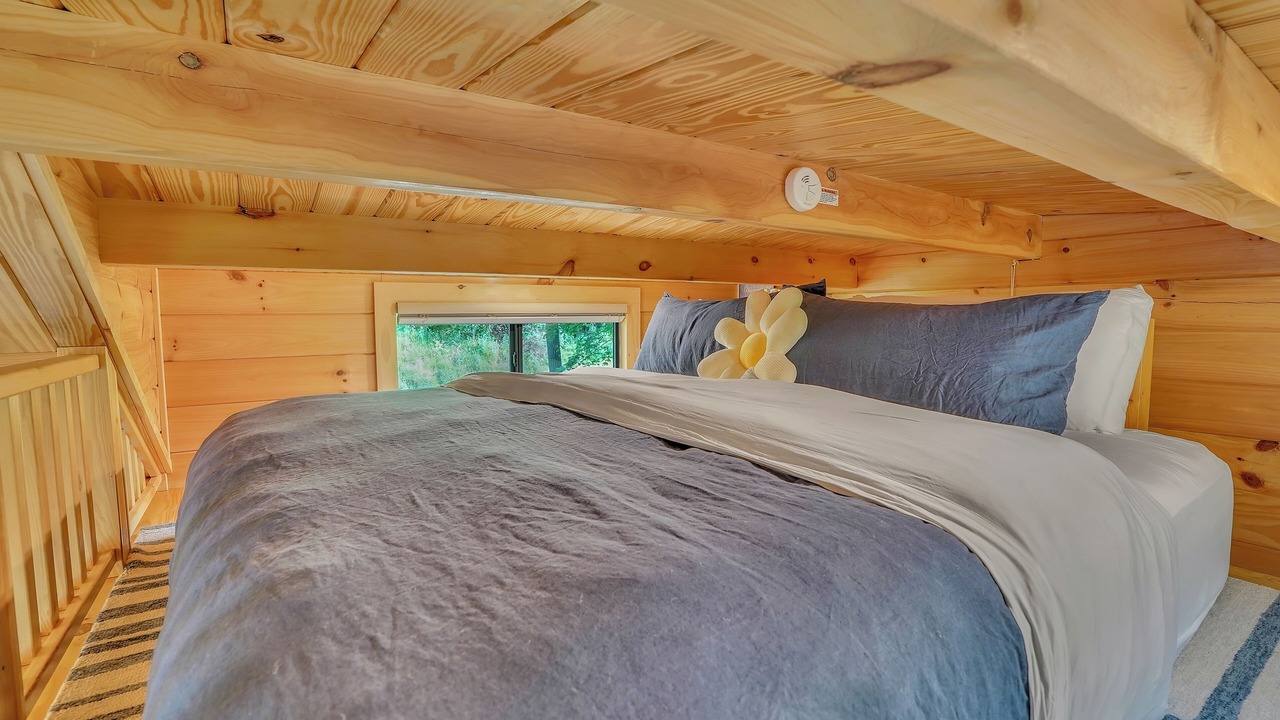 Photo of Bedroom in Herndon
