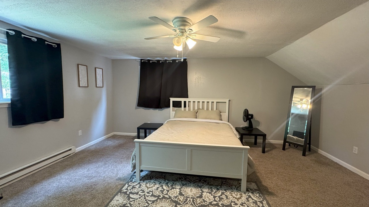 Photo of Bedroom in Brentwood