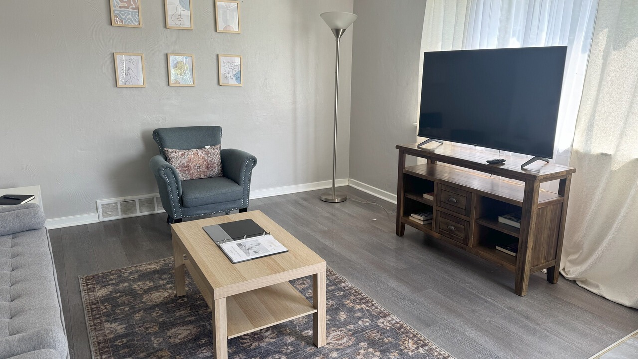 Photo of Livingroom in Brentwood
