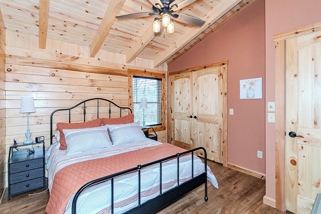 Photo of Bedroom in Austinburg