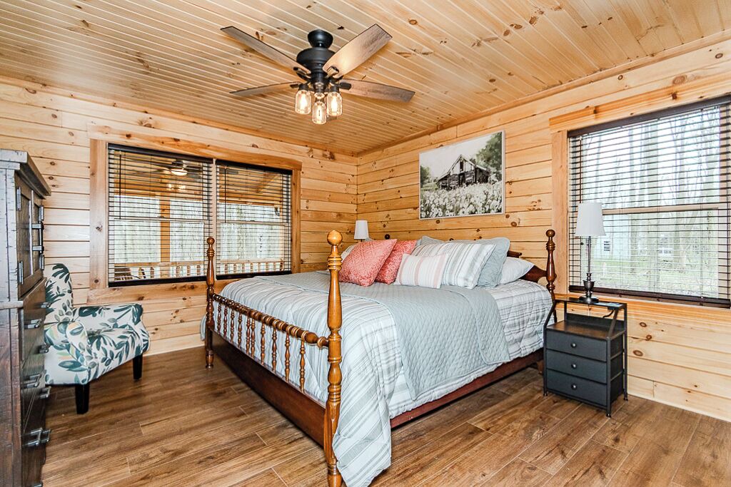 Photo of Bedroom in Austinburg
