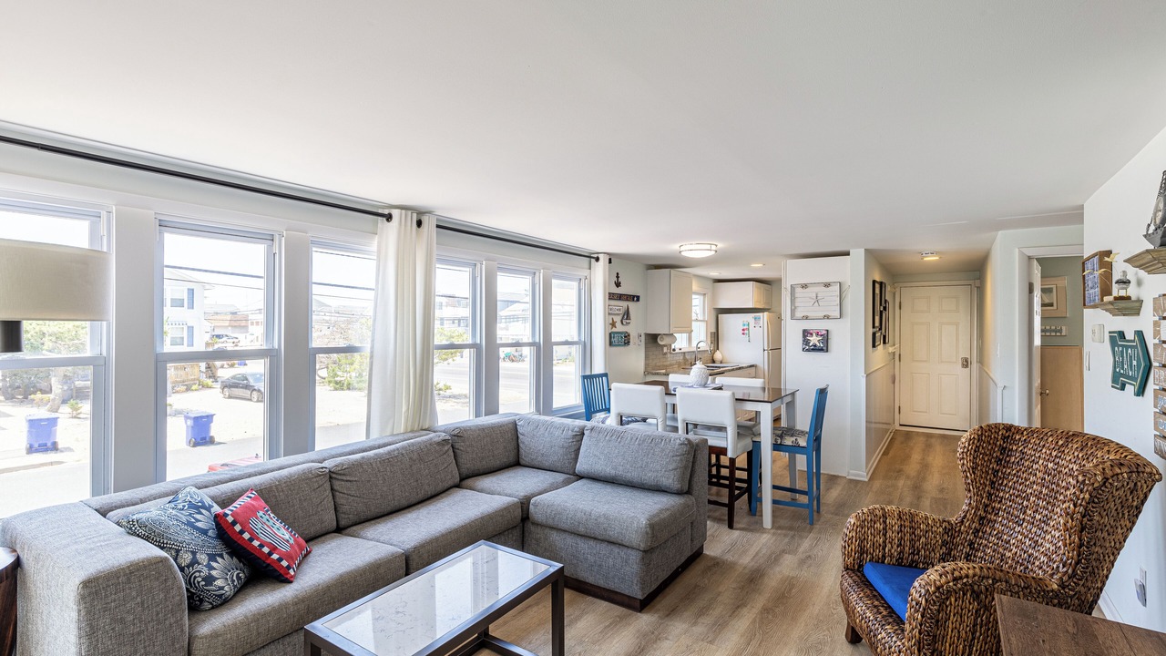 Photo of Livingroom in South Beach Haven