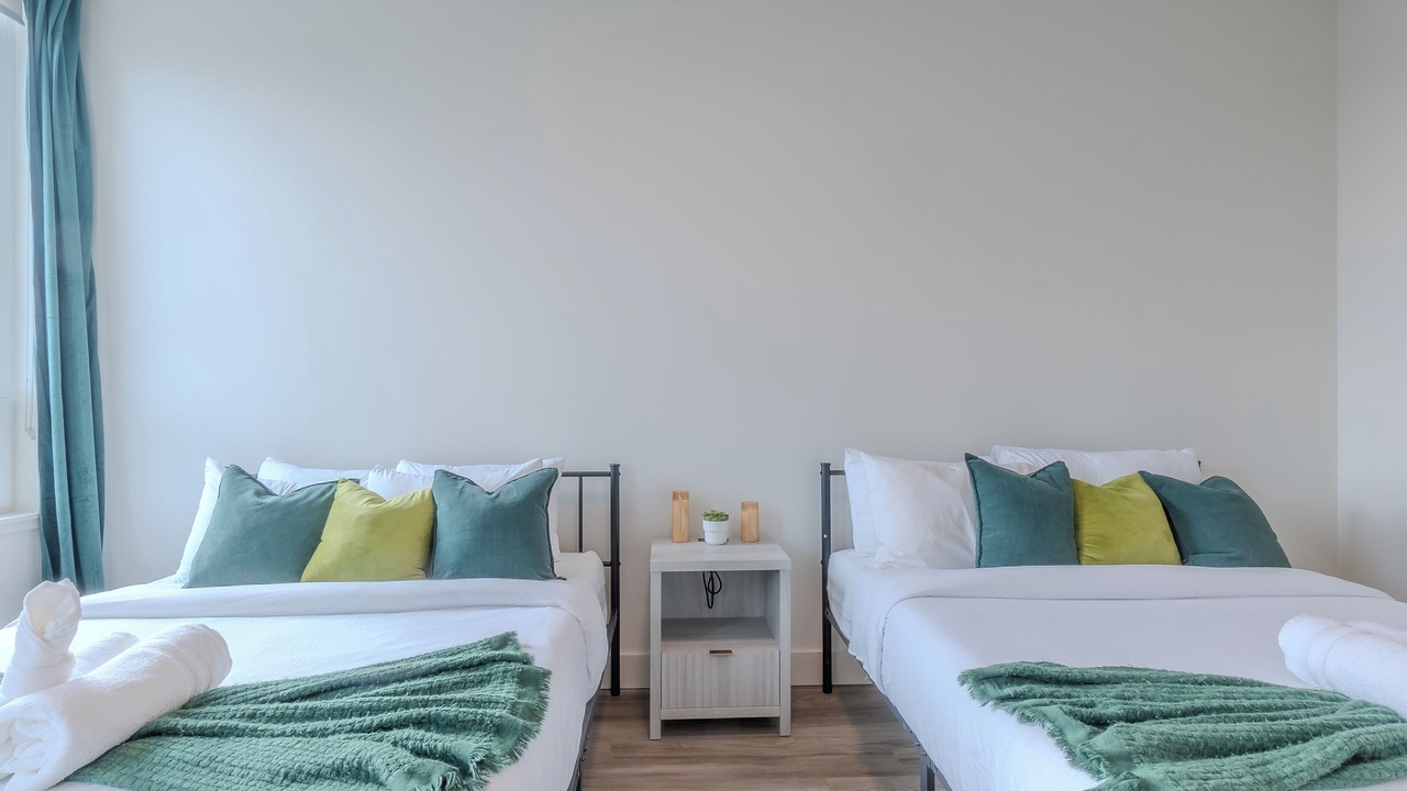 Photo of Bedroom in Orange